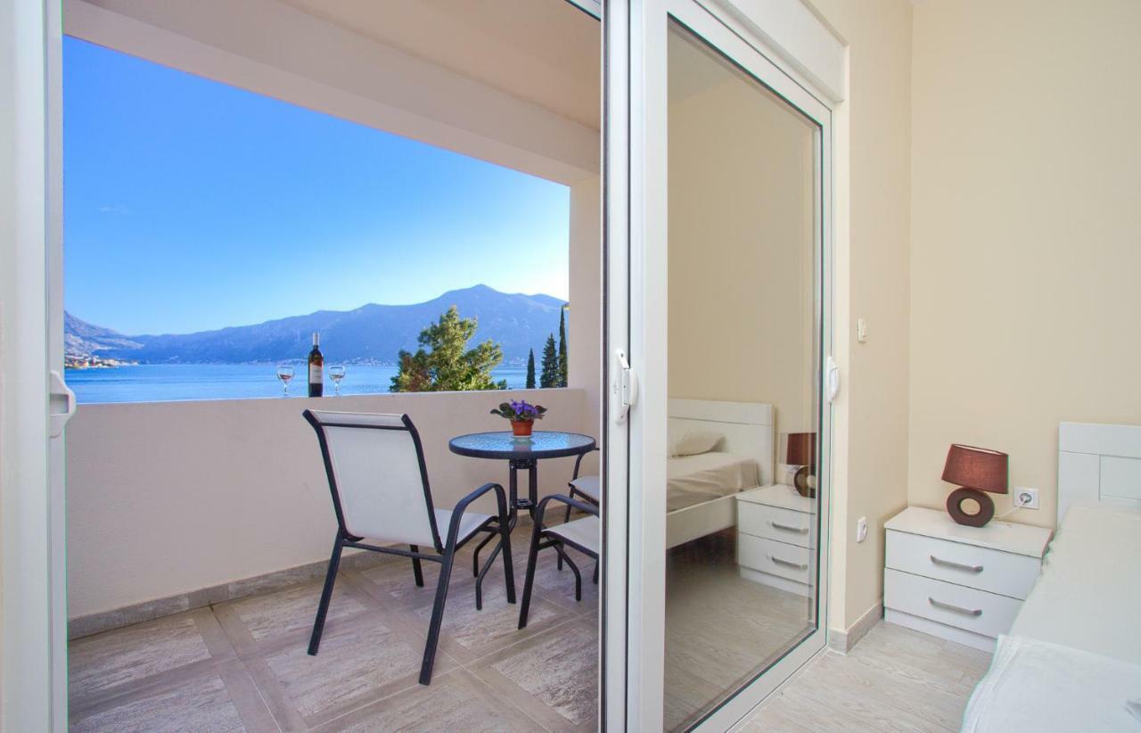 Sea Star Luxury Apartment Kotor Extérieur photo